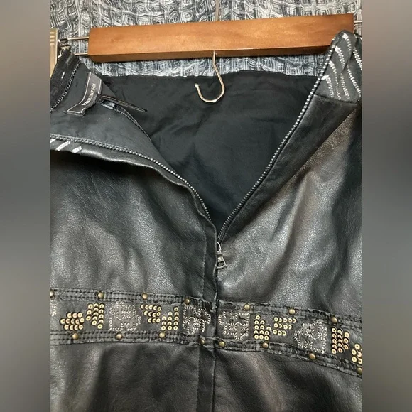 BCBGMaxAzria Black Faux Leather Top with Embellished Belt - Picture 6 of 8